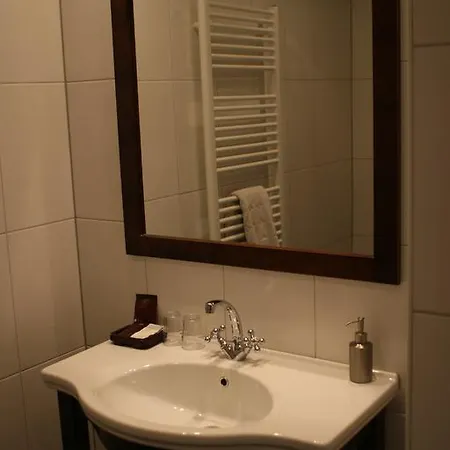 特雷萘维住宿加早餐旅馆 费尔普